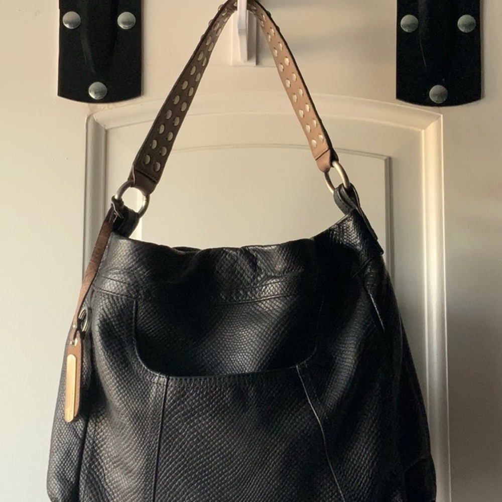 B. Makowsky Black Leather Handbag Studded strap - Picture 2 of 9